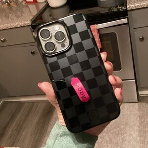 iPhone 15 pro max loopy